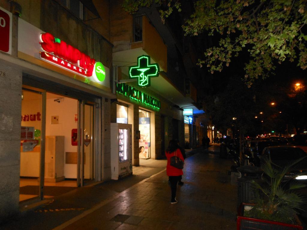 Domi Marconi 28 Roma Exterior foto